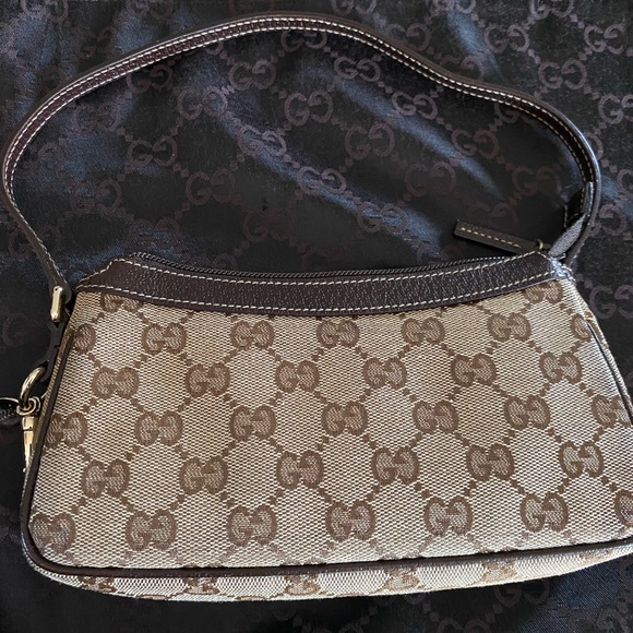 🤩Authentic GUCCI BAGUETTE Shoulder Bag Serial number:154432002122 - Picture 17 of 17